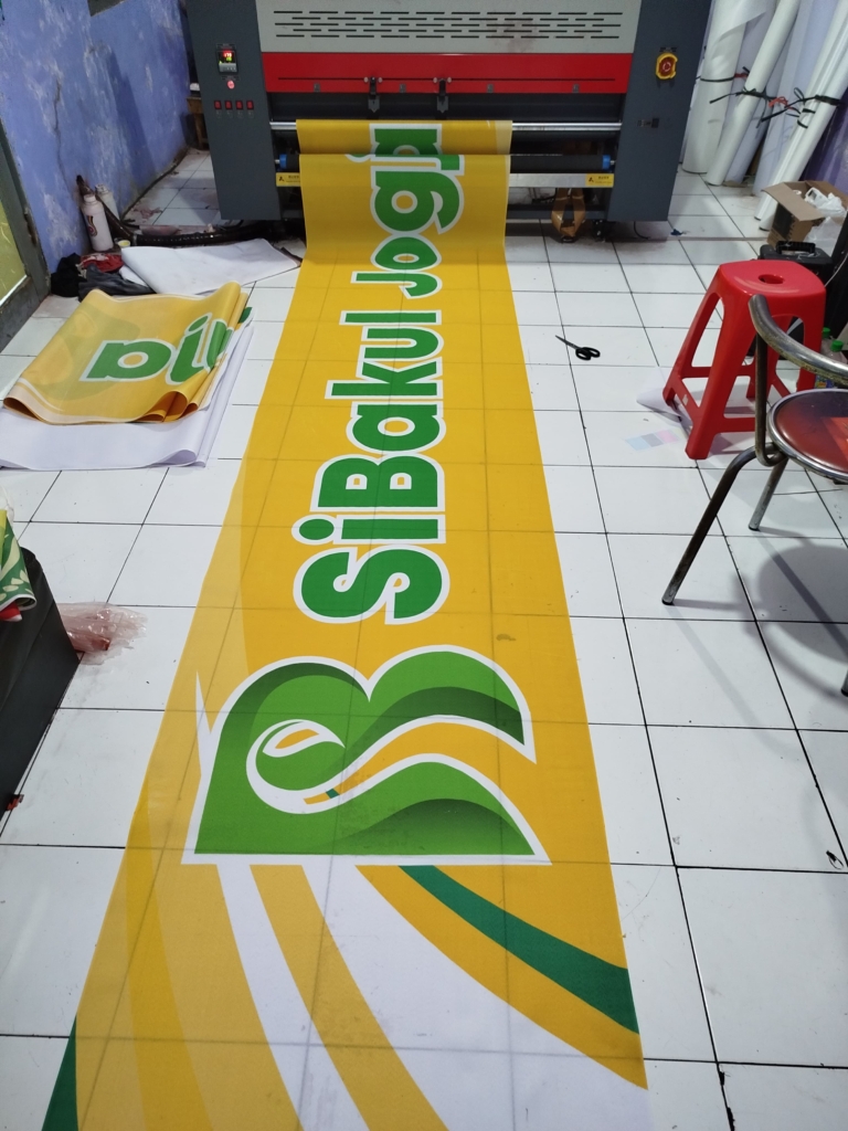 Pentingnya Promosi Menggunakan Umbul-Umbul